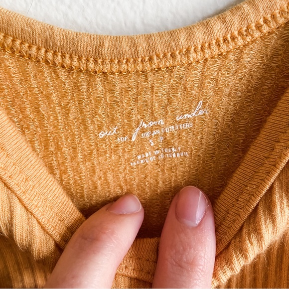 Out From Under Ribbed Cropped Tank Top - Picture 8 of 9